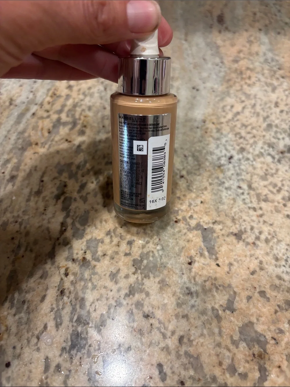 Maybelline Super Stay Skin Tint - Tan Beige